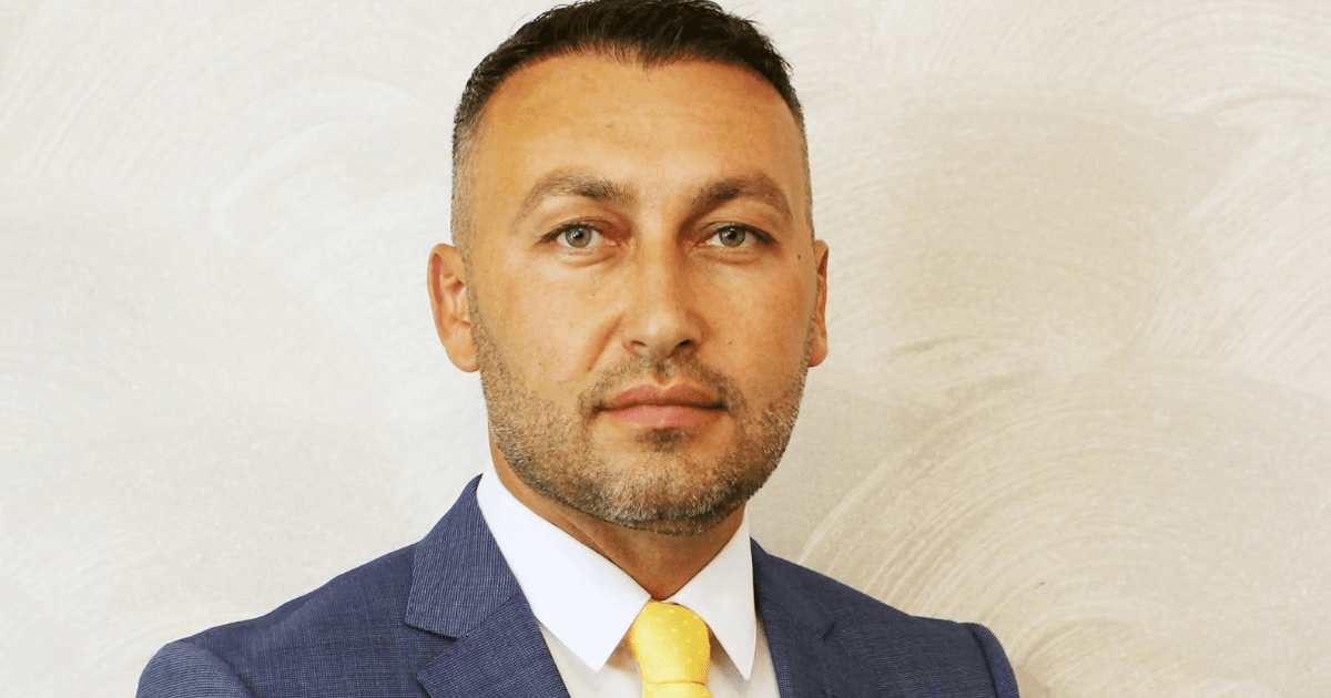 Primarul Adrian Ghene (Nanov) își exprimă susținerea pentru premierul desemnat Adrian Veștea, în ziua ședinței decisive de la PNL
