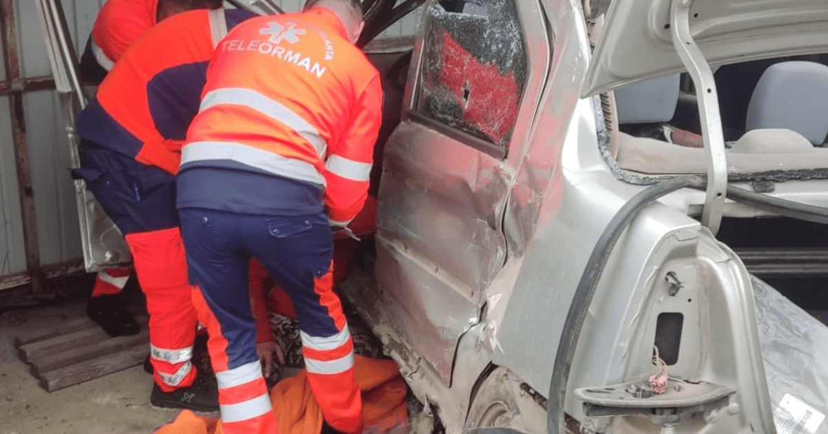 Accident grav la Crângu: O femeie de 43 de ani, transportată de urgență la spital