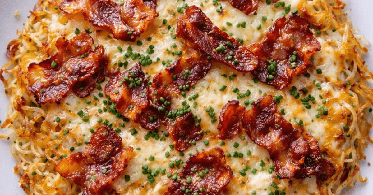 Mic dejun regesc cu Chef Paul Racu: Rösti elvețian gratinat cu brânză, ouă ochiuri și bacon