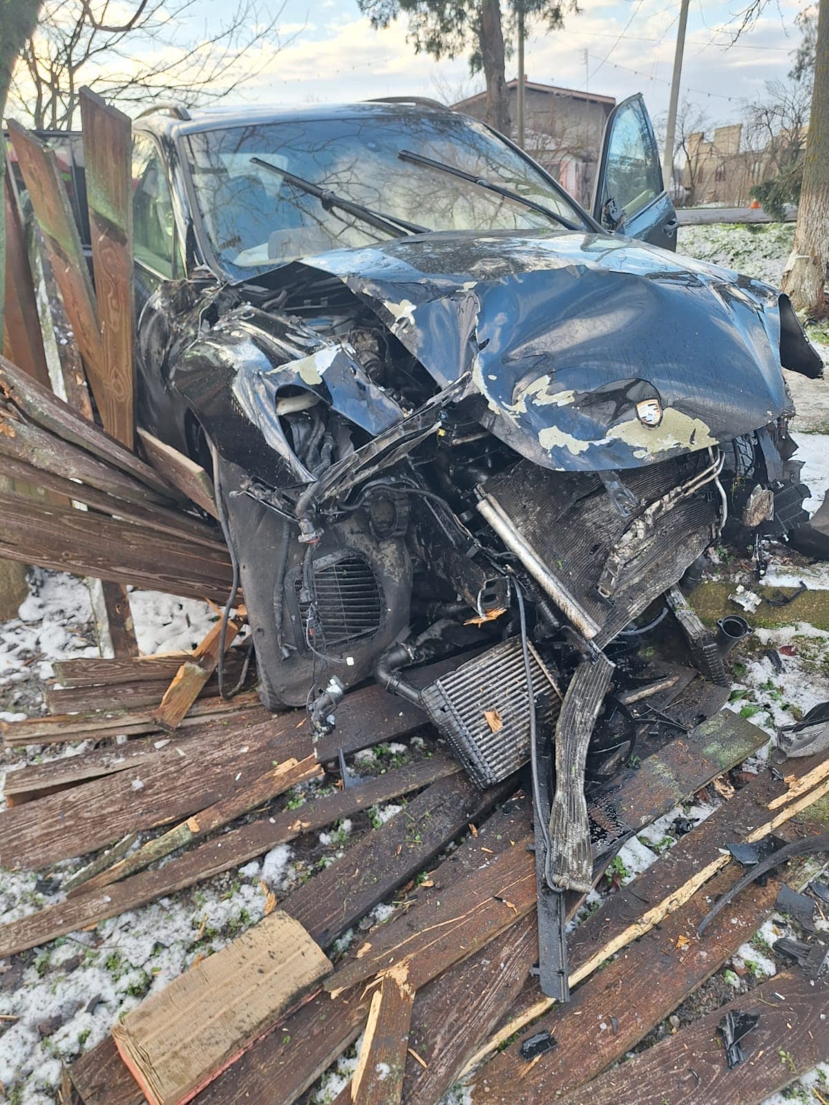Accident rutier în Bujoreni: două persoane rănite au ajuns la UPU Alexandria