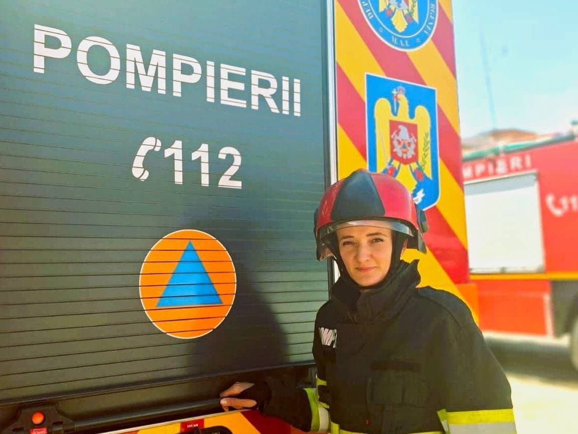 Luciana Nicoleta Brînceanu, femeia care conduce autospeciala de pompieri: curajul care nu ține cont de gen