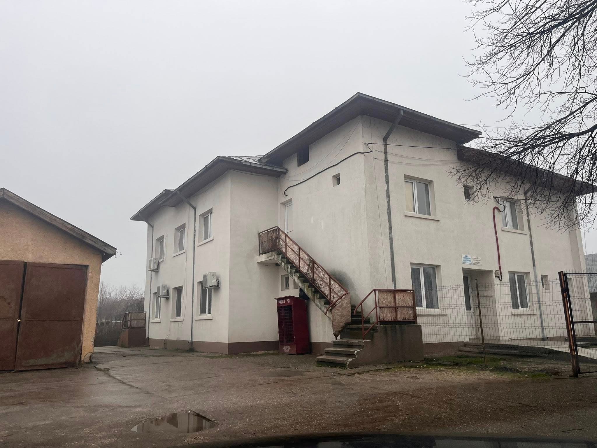 Grădiniță fără autorizație DSP și ISU la Peretu. Copiii învață într-un spațiu improvizat, iar siguranța rămâne o întrebare deschisă