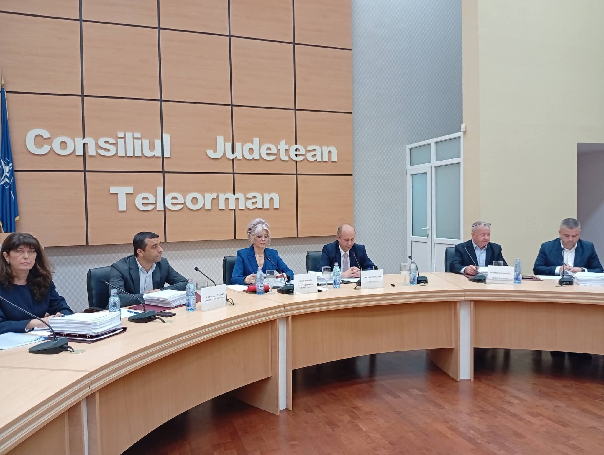 Consiliul Județean Teleorman: 17 proiecte aprobate în ședința de astăzi. Investiții majore în spitale, muzeu și educație