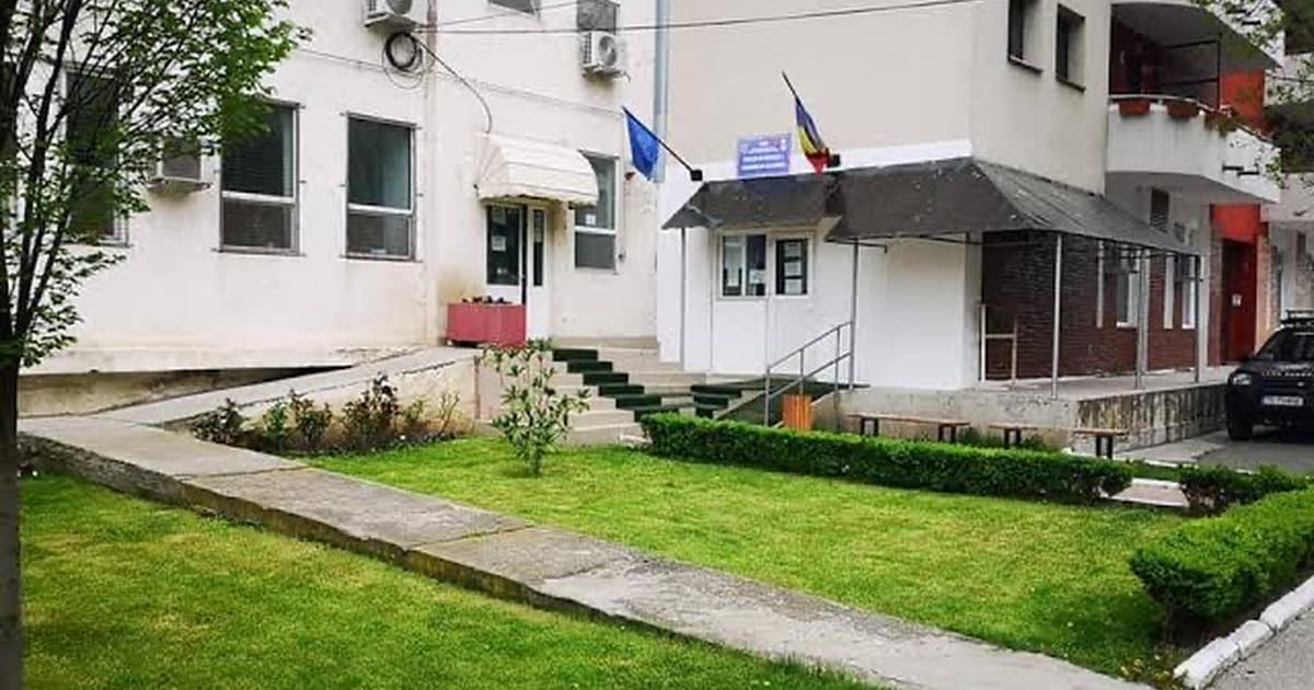 Bărbat arestat preventiv la Alexandria într-un dosar de violență în familie și distrugere