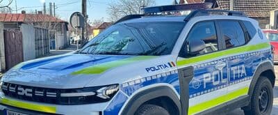 Femeie de 38 de ani, reținută după ce a lovit cu mașina un biciclist și a fugit de la locul accidentului în Roșiori de Vede
