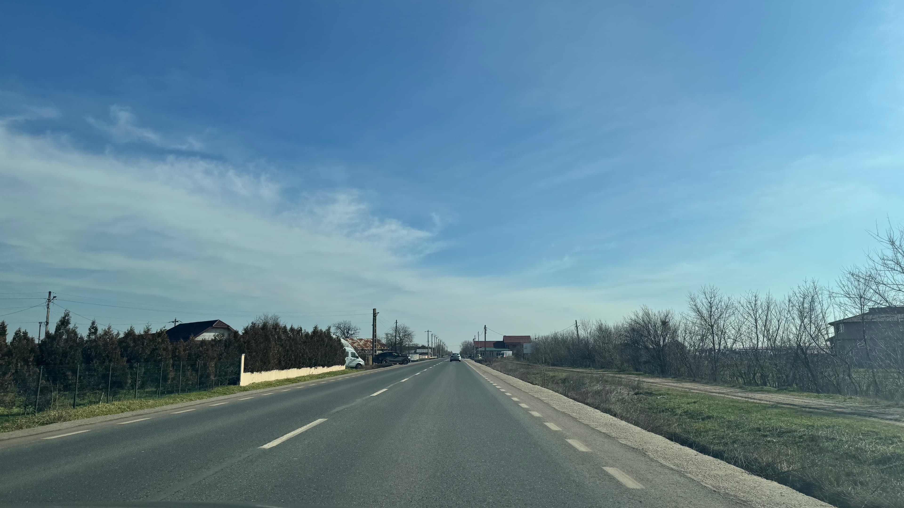 Despre drumuri, aer și comunitate