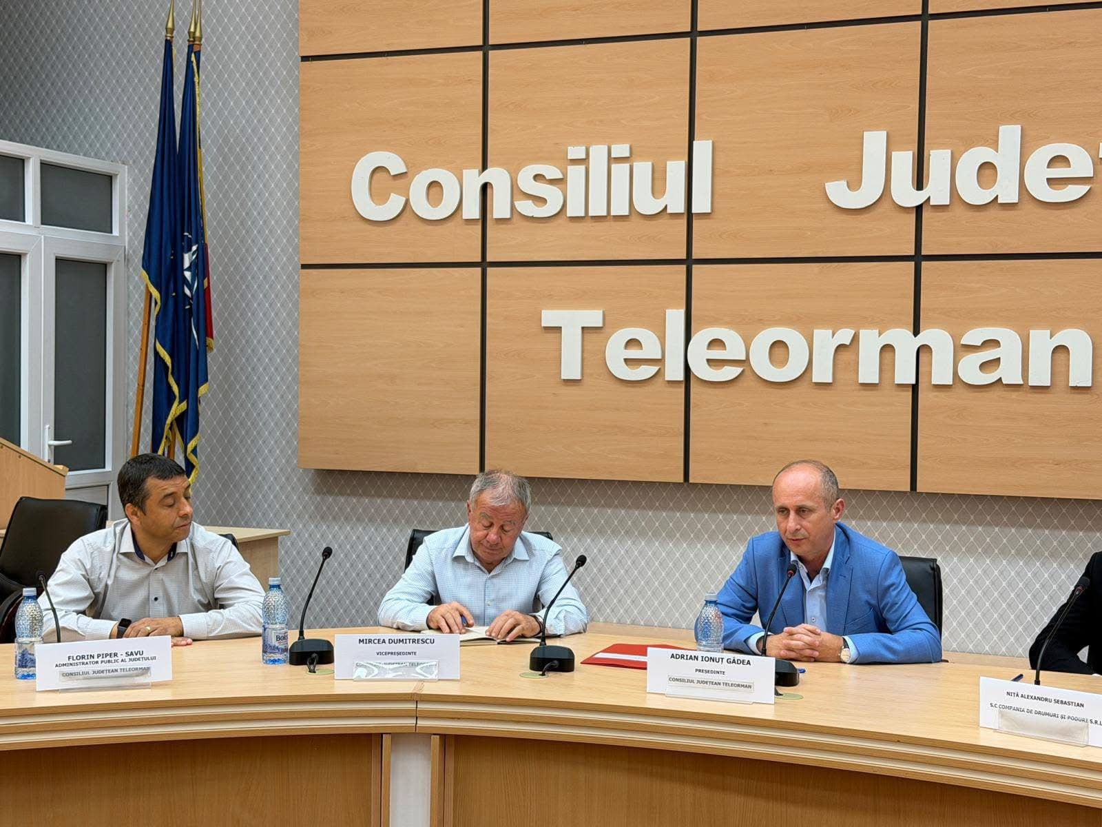 Contract semnat pentru reabilitarea DJ 703, de la limita cu Oltul până la Buzescu