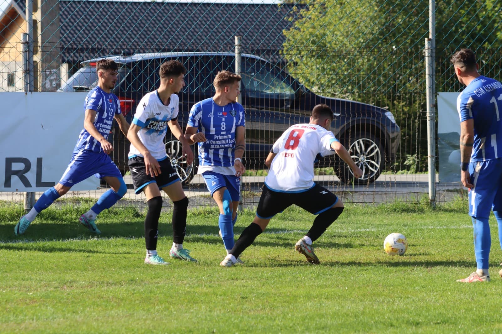 Etapa a 12-a din Liga 3, Seria 5: dueluri tari și un derby oltean în prim-plan