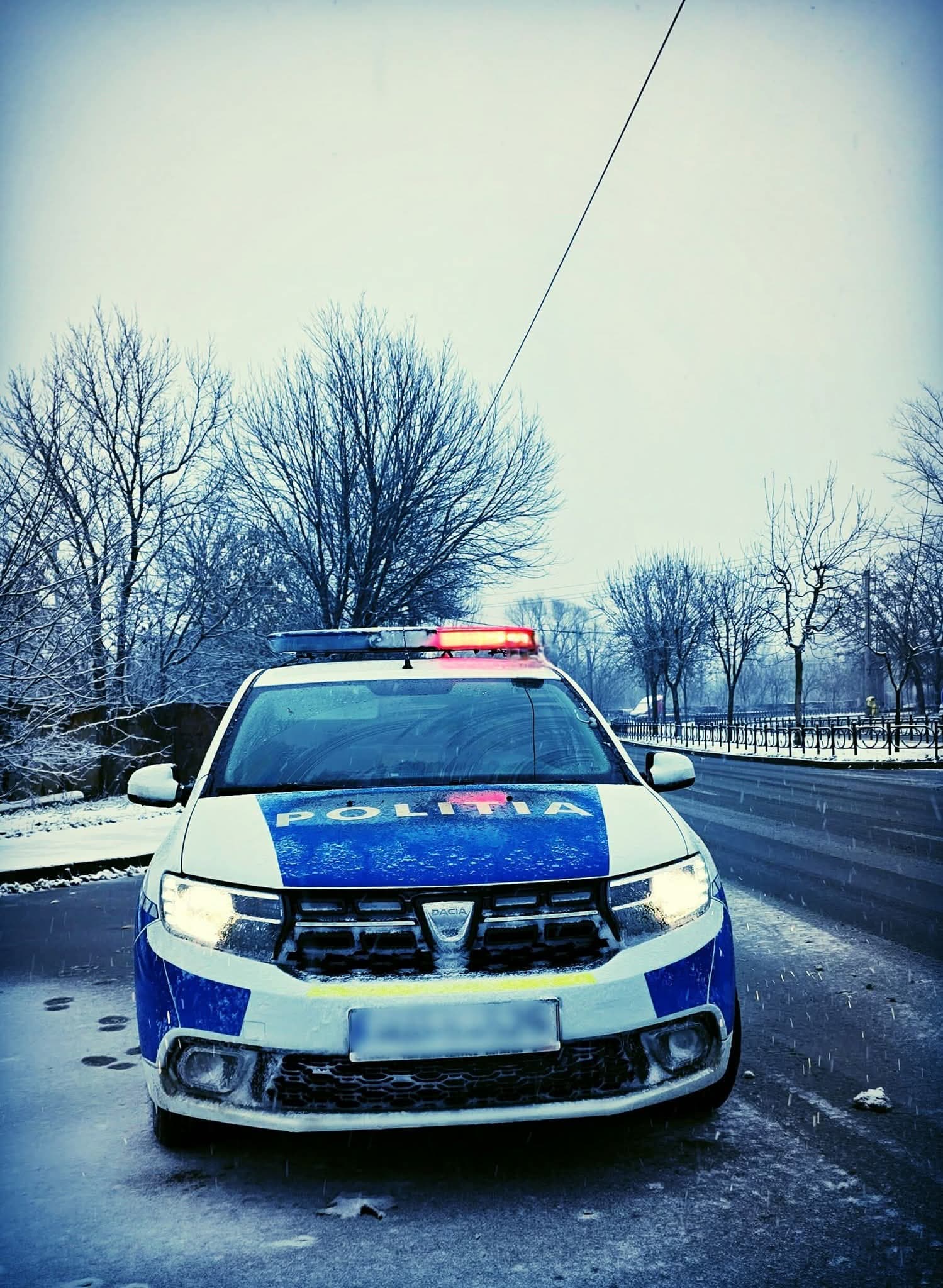 Violență în familie la Necșești: Bărbat reținut de polițiști după ce și-ar fi agresat partenera
