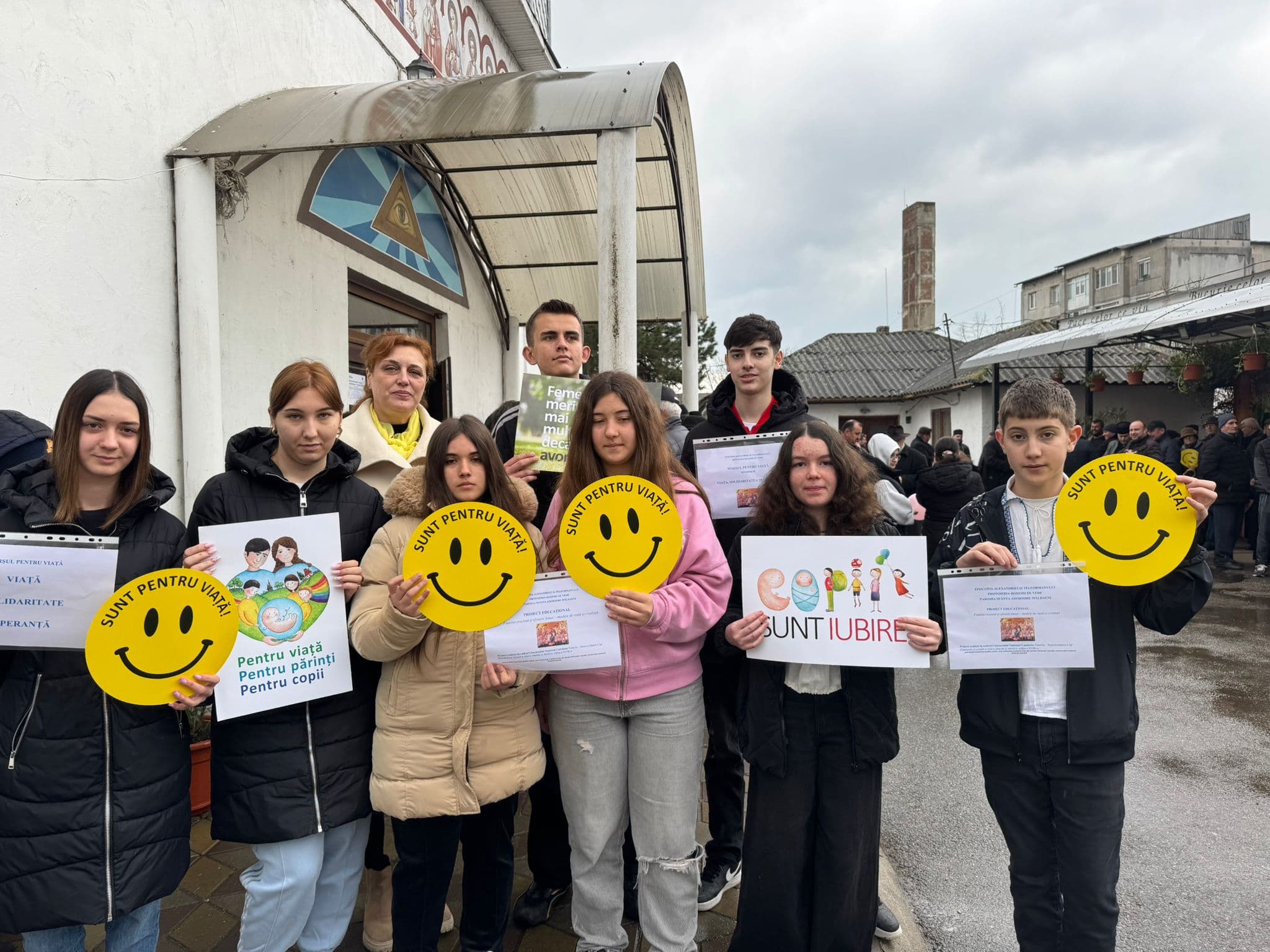 Tinerii din Măldăeni, prezenți la Marșul pentru Viață desfășurat la Roșiori de Vede