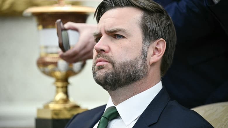 Guvernul britanic, iritat de comentariile lui JD Vance privind uciderea Henry Nowak, un student alb, de către un bărbat sikh