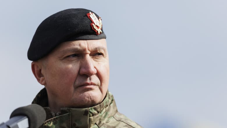 Șeful Armatei Române, generalul Gheroghiță Vlad, este audiat la DNA într-un dosar de corupție