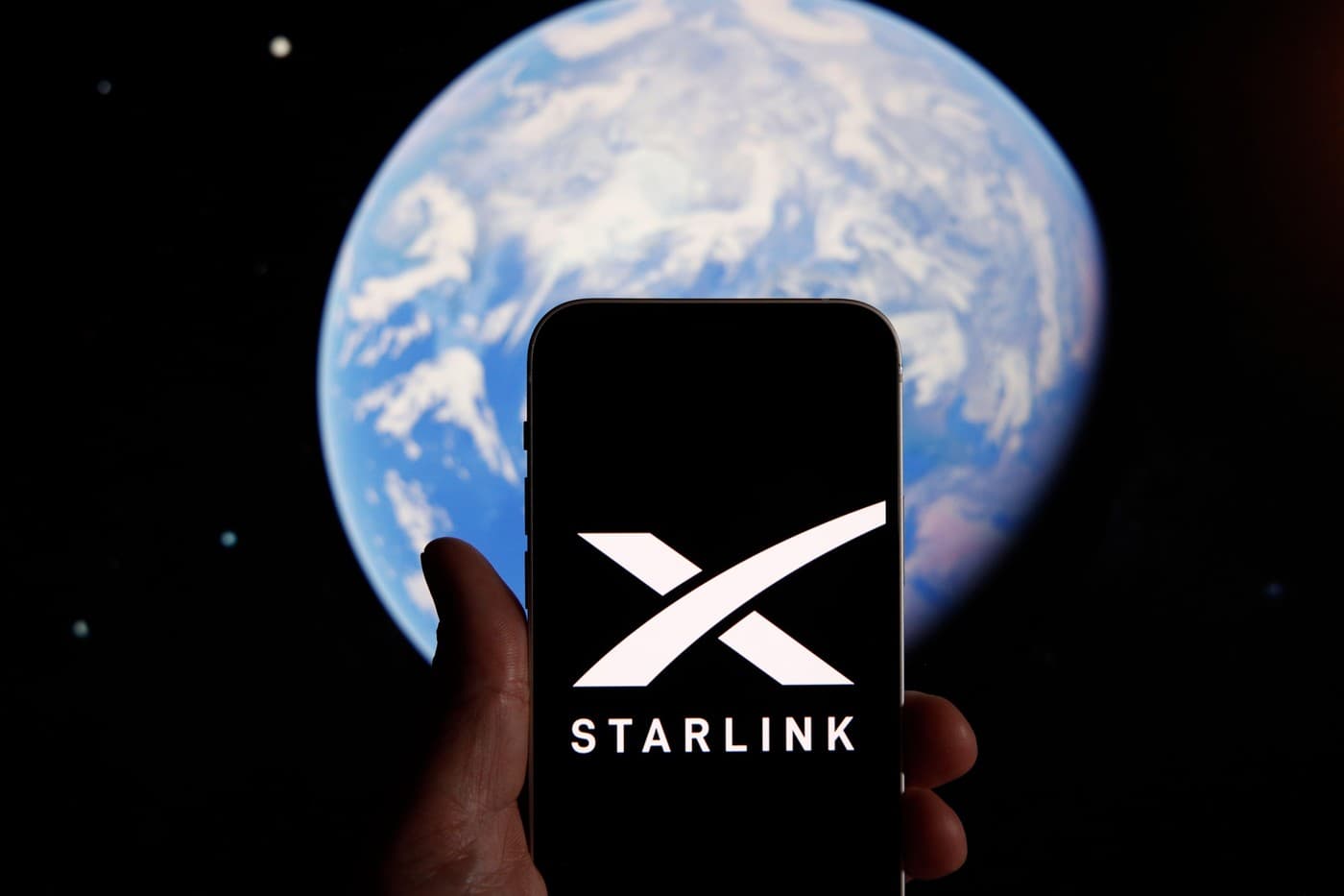 Rusia intenționează să lanseze anul viitor propria versiune a sistemului Starlink, al lui Elon Musk