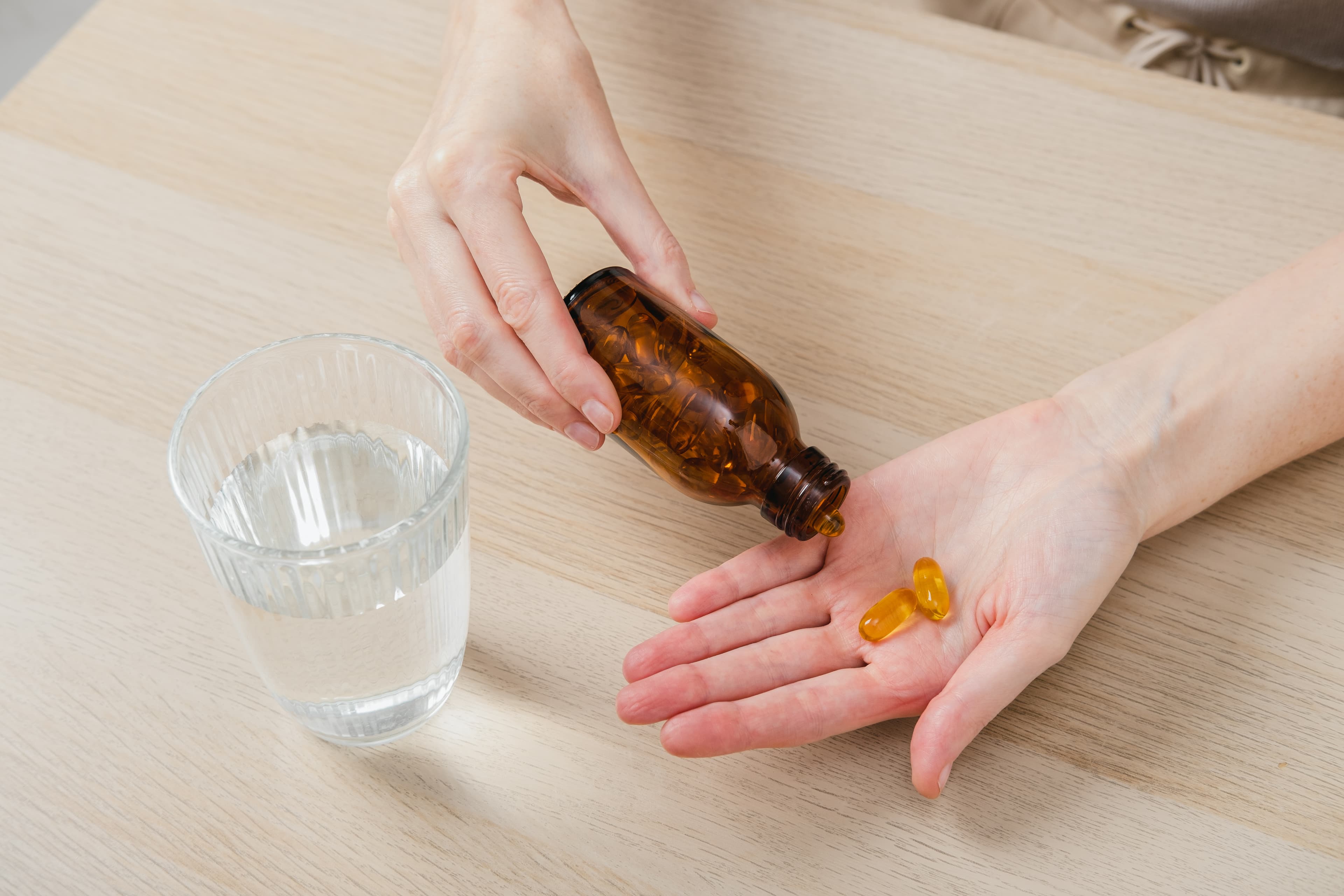 Vitamina care susține sănătatea creierului și poate reduce riscul de declin cognitiv. Medicii explică cine este predispus la deficit