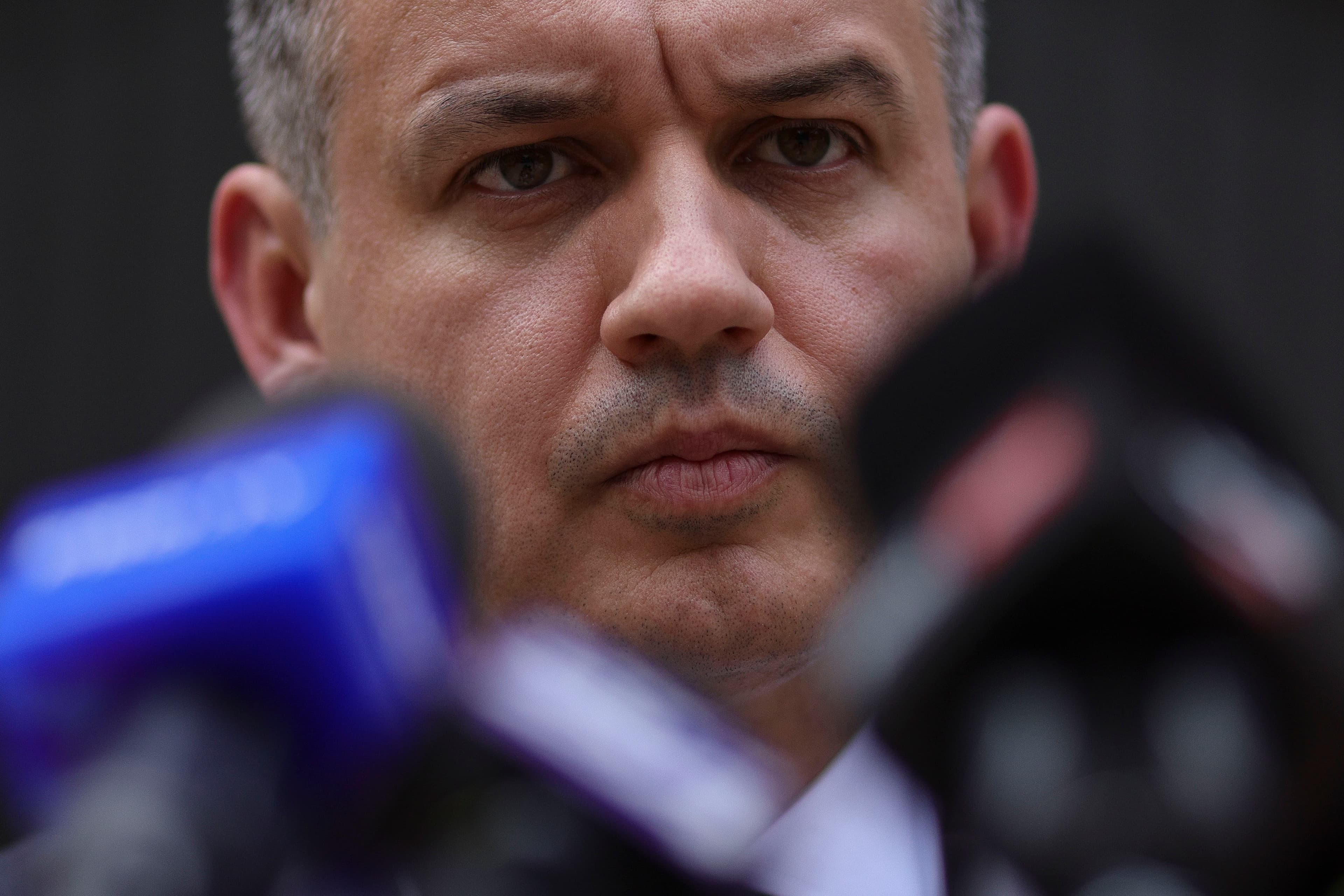 Eugen Tomac are programate noi consultări pentru susţinerea în Parlament în vederea învestirii Guvernului